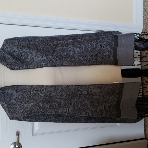 Gray Paisley Charm's Scarf - Picture 1 of 9